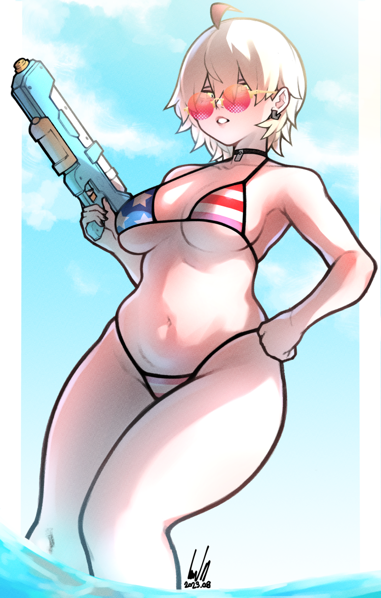 1girl american_flag_bikini american_flag_print bikini blonde_hair breasts choker chris_(ginseng) cleavage earrings flag_print ginseng_(xin) hand_on_own_hip highres holding holding_water_gun jewelry large_breasts looking_at_viewer medium_breasts navel original parted_lips print_bikini short_hair solo sunglasses swimsuit wading water_gun