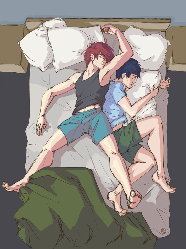 2boys bed blue_shirt blue_shorts free! green_shorts lying matsuoka_rin midriff_peek multiple_boys nanase_haruka_(free!) on_back on_side shirt shorts tank_top yaoi