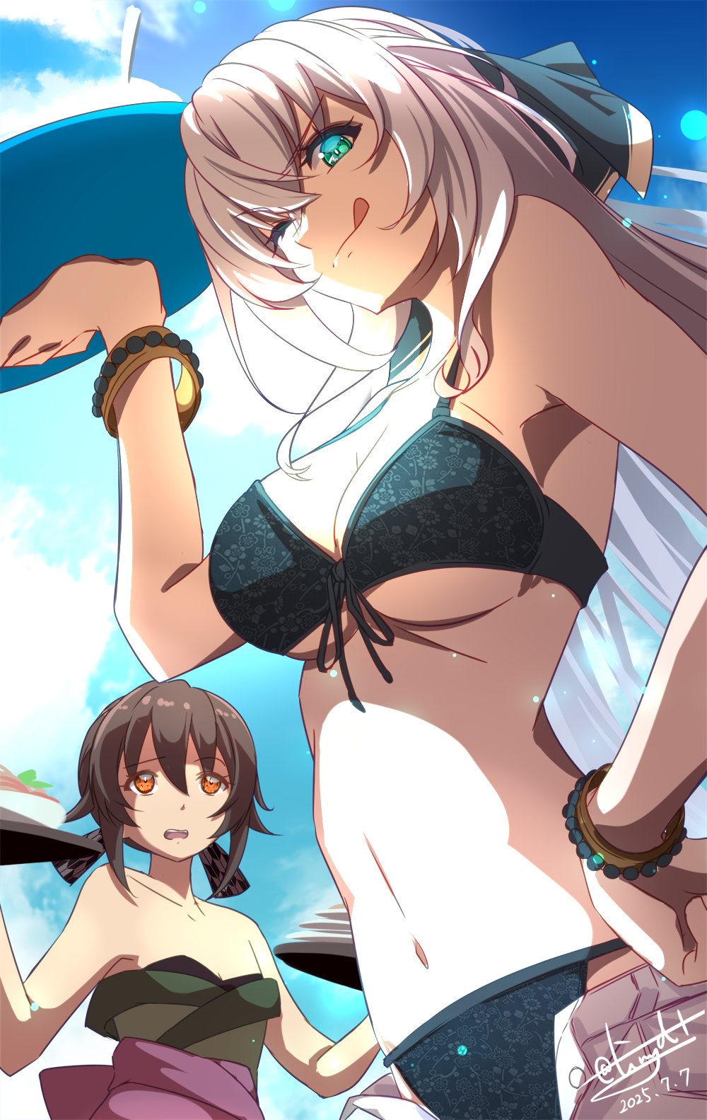 2girls bikini blue_sky bracelet breasts brown_hair cleavage cloud crossed_bangs dated double-parted_bangs eiyuu_densetsu front-tie_bikini_top front-tie_top green_bikini green_eyes grin hair_between_eyes half_updo hand_on_own_hip highres holding holding_plate jewelry kai_no_kiseki kuro_no_kiseki_(series) large_breasts long_hair looking_at_viewer multiple_girls navel one_eye_closed orange_eyes outdoors plate shizuna_rem_misurugi short_hair sidelocks signature sky smile swimsuit tinybiard tongue tongue_out twitter_username