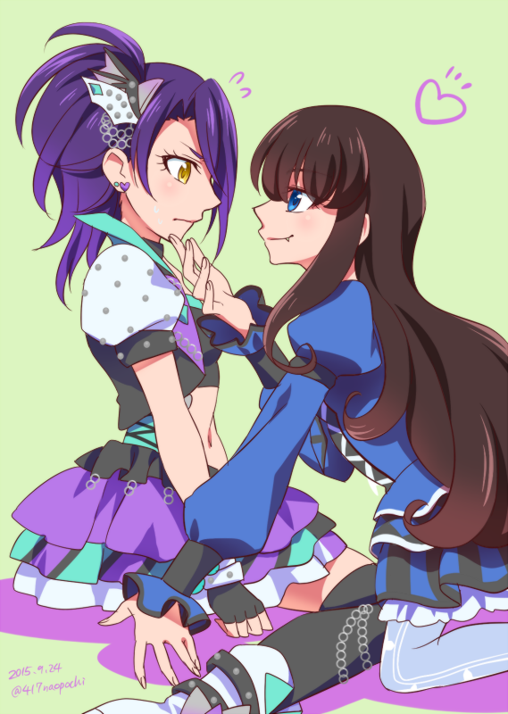 0417nao 2girls blue_eyes brown_hair dated earrings fang fingerless_gloves gloves green_background hand_on_another&#039;s_chin head_wings heart idol_clothes idolmaster jewelry kurosu_aroma long_hair long_sleeves looking_at_another multiple_girls pretty_series pripara puffy_short_sleeves puffy_sleeves purple_hair short_sleeves side_ponytail simple_background single_head_wing sitting toudou_shion twitter_username wings yellow_eyes yuri