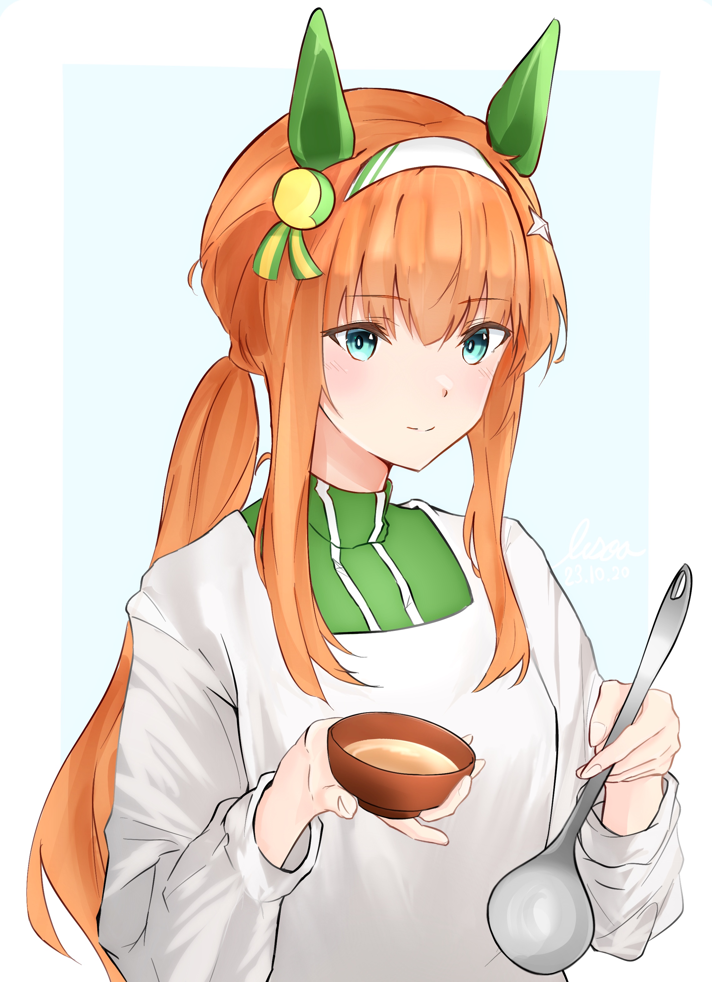 1girl absurdres alternate_costume alternate_hairstyle animal_ears apron aqua_eyes blue_background bowl cooking ear_covers green_jacket hair_between_eyes hair_ornament hairclip highres holding holding_bowl holding_ladle horse_ears horse_girl jacket kappougi ladle lesoa long_hair long_sleeves orange_hair ponytail sidelocks silence_suzuka_(umamusume) simple_background solo track_jacket umamusume upper_body