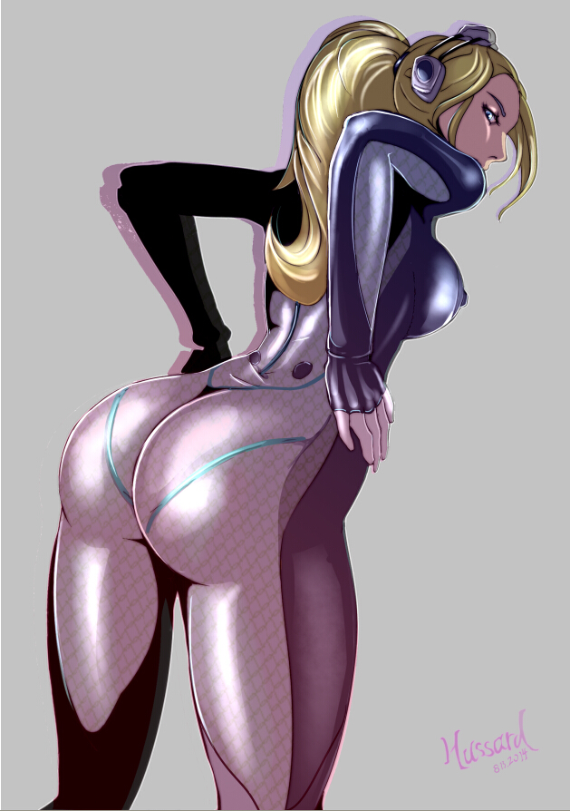1girl ass blonde_hair blue_eyes bodysuit breasts cavalry_(maslow) covered_erect_nipples female_focus from_behind ghost_(starcraft) headgear huge_ass looking_back nose nova_(starcraft) ponytail simple_background skin_tight solo starcraft terran thighs