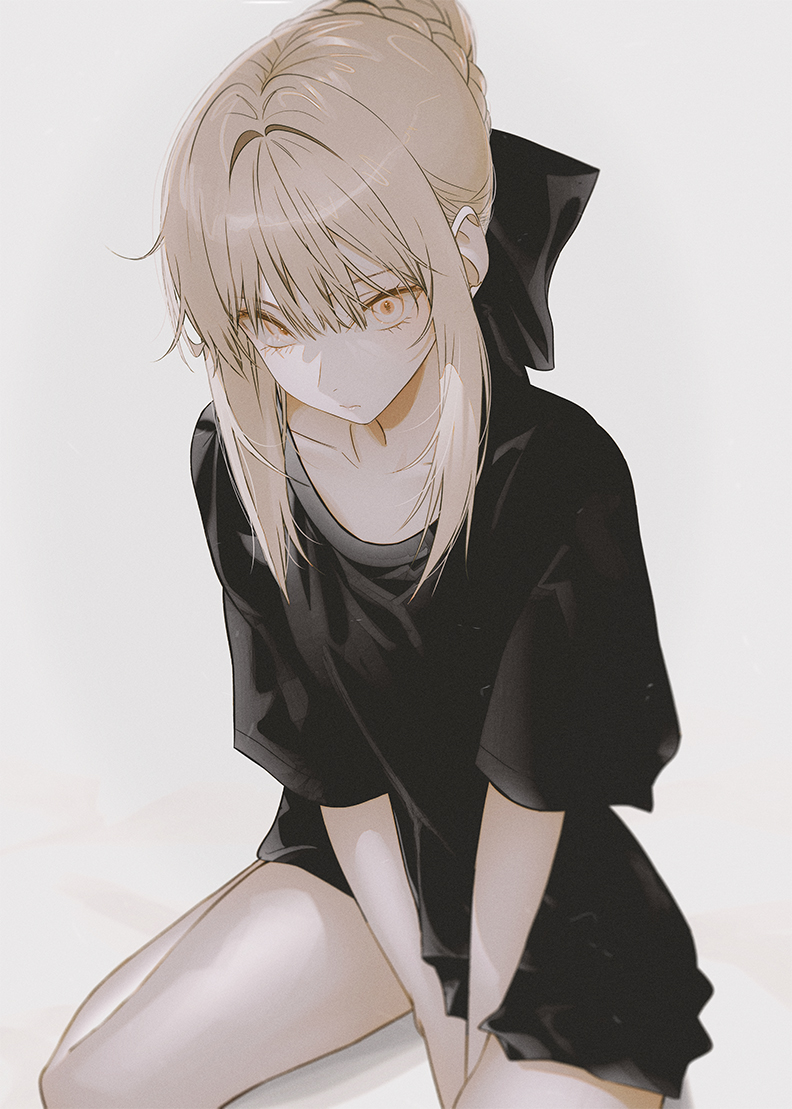 1girl artoria_pendragon_(fate) between_legs black_shirt blonde_hair braid fate/stay_night fate_(series) fov_ps grey_background hair_bun hair_ribbon hand_between_legs heaven&#039;s_feel looking_at_viewer on_floor oversized_clothes oversized_shirt ribbon saber_alter shirt short_hair sidelocks simple_background solo yellow_eyes