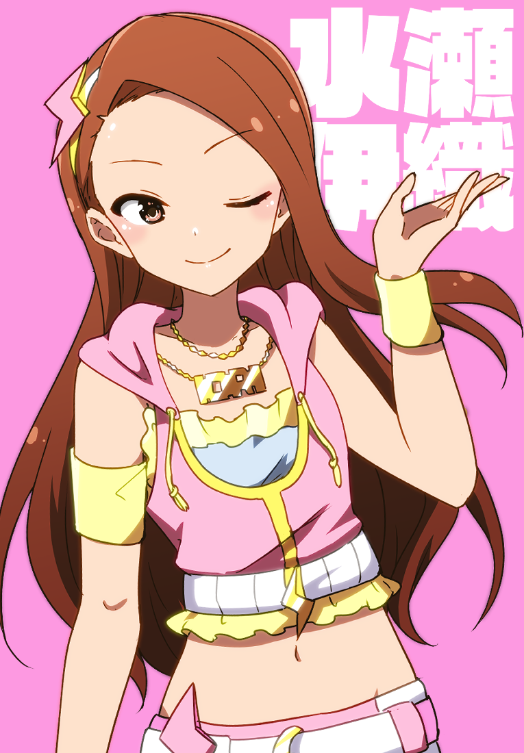 1girl armband bare_shoulders belt blush breasts brown_eyes brown_hair character_name closed_mouth crop_top cropped_hoodie dot_nose gold_hairband gold_necklace hair_ornament hairband hand_up hood hood_down hoodie idolmaster idolmaster_(classic) idolmaster_million_live! idolmaster_million_live!_theater_days jewelry kidachi lightning_bolt lightning_bolt_hair_ornament lightning_bolt_symbol long_hair looking_at_viewer luxury_(idolmaster) midriff minase_iori multiple_necklaces navel necklace one_eye_closed open_hand pink_background pink_diamond_765_(idolmaster) pink_hoodie simple_background sleeveless sleeveless_hoodie small_breasts smile solo translated upper_body white_belt yellow_armband