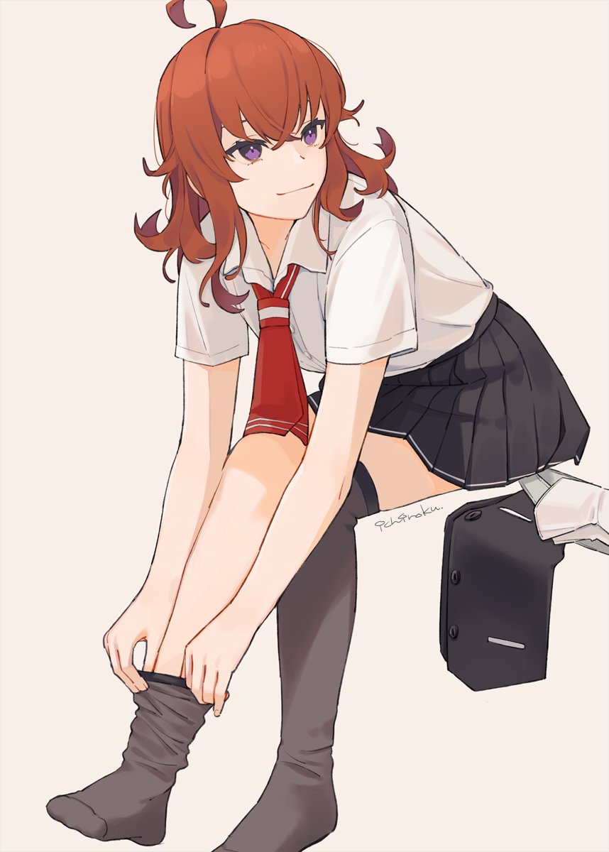 1girl adjusting_clothes adjusting_legwear ahoge arashi_(kancolle) black_skirt black_thighhighs black_vest closed_mouth grey_background highres ichiroku_(sakumogu-029) invisible_chair kantai_collection looking_at_viewer pleated_skirt purple_eyes red_hair school_uniform shirt simple_background sitting skirt solo thighhighs unworn_vest vest white_shirt