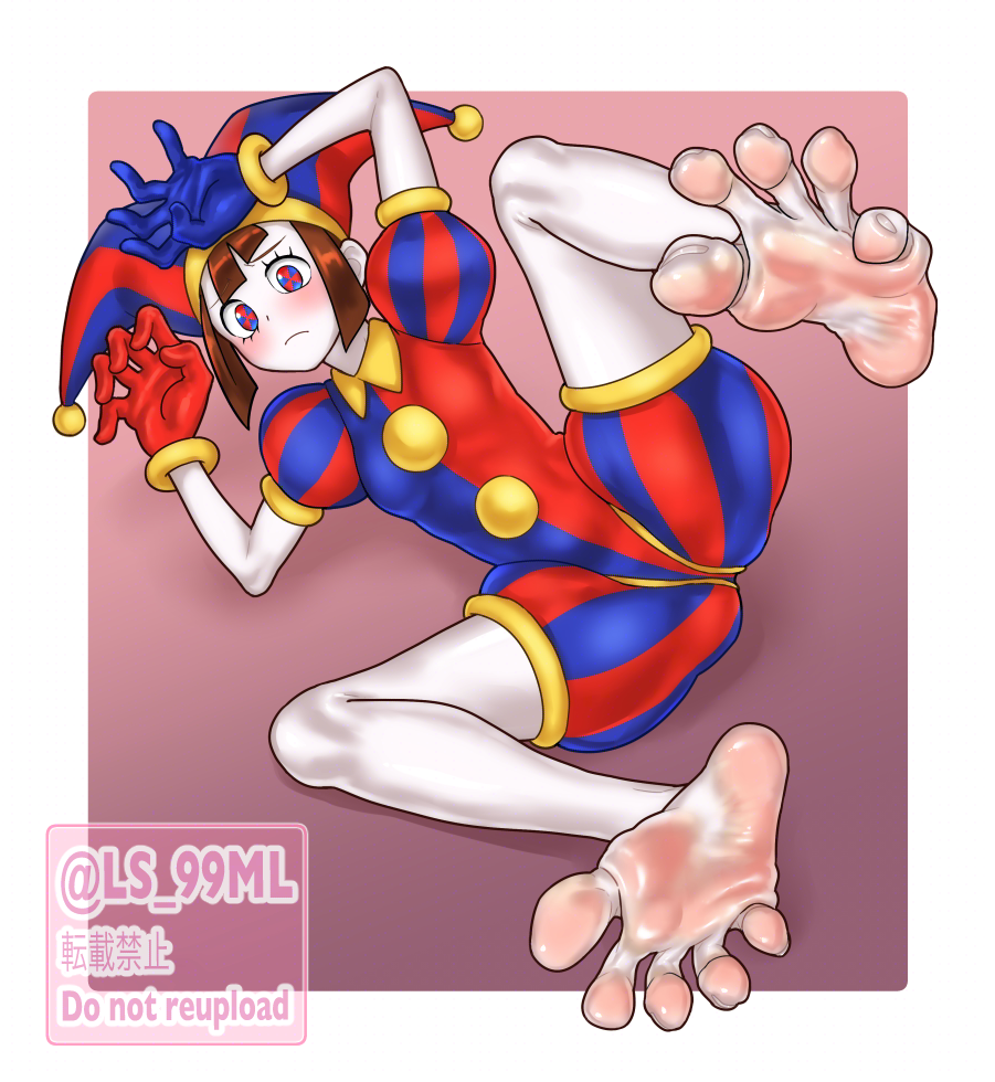 1girl artist_name barefoot blue_gloves blush brown_hair closed_mouth feet full_body gloves hat jester jester_cap jester_costume leg_up looking_at_viewer lying medium_hair multicolored_eyes on_back paid_reward_available pale_skin pomni_(the_amazing_digital_circus) puffy_short_sleeves puffy_sleeves red_gloves short_hair short_sleeves soles spread_legs spread_toes the_amazing_digital_circus thighs toes tsukimaru_(ls_99ml) two-tone_eyes