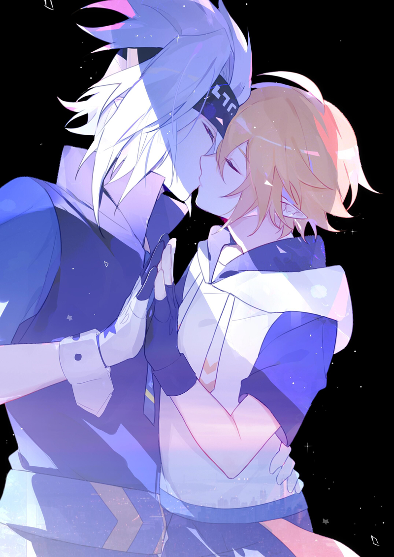 2boys aotu_world black_background black_gloves blonde_hair closed_eyes fingerless_gloves gloves grey_(aotu_world) headband hood hood_down hoodie kelme king_(aotu_world) kiss male_focus multiple_boys pointy_ears shirt short_hair short_sleeves simple_background tail white_hair yaoi