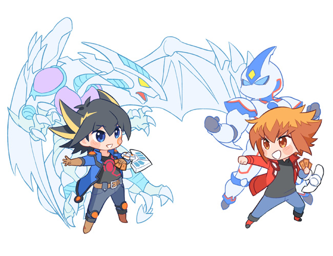 2boys black_hair blue_eyes brown_eyes brown_hair chibi duel duel_monster elemental_hero_neos fudo_yusei hair_between_eyes jiayu_long male_focus multicolored_hair multiple_boys short_hair sidelocks spiked_hair stardust_dragon two-tone_hair white_background yu-gi-oh! yu-gi-oh!_5d&#039;s yu-gi-oh!_gx yuki_judai