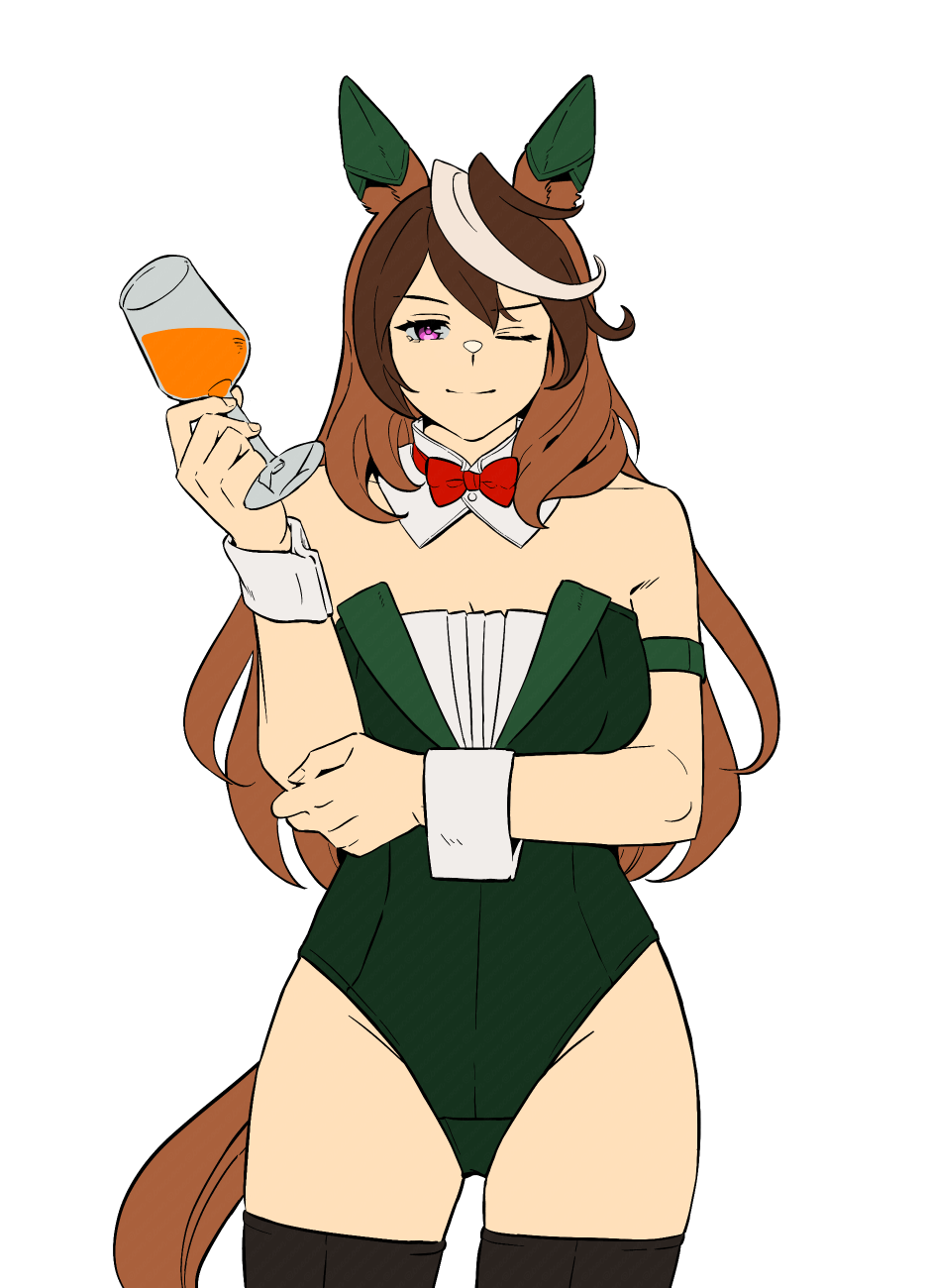 1girl animal_ears bare_shoulders black_thighhighs bow bowtie breasts brown_hair commentary_request cup detached_collar drinking_glass ear_covers gaman green_leotard hair_between_eyes highres holding holding_cup holding_own_arm horse_ears horse_girl horse_tail juice leotard medium_breasts multicolored_hair nontraditional_playboy_bunny one_eye_closed purple_eyes red_bow red_bowtie simple_background smile solo strapless strapless_leotard streaked_hair symboli_rudolf_(umamusume) tail thighhighs umamusume white_background white_hair wine_glass wrist_cuffs