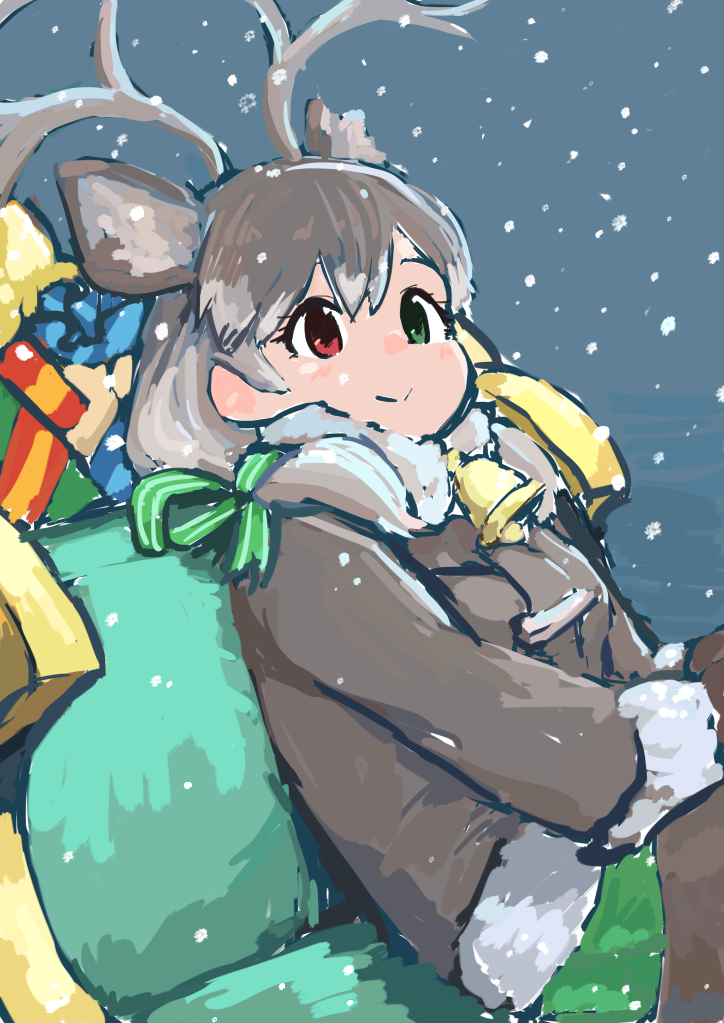 1girl animal_ear_fluff animal_ears antlers bell commentary_request deer_ears extra_ears fur-trimmed_jacket fur-trimmed_sleeves fur_collar fur_trim green_eyes green_ribbon green_skirt grey_hair grey_jacket hair_between_eyes hair_ribbon heterochromia horns jacket kemono_friends long_hair long_sleeves looking_at_viewer neck_bell red_eyes reindeer_(kemono_friends) reindeer_antlers ribbon rumenia_(ao2is) sitting skirt smile snowing solo white_hair