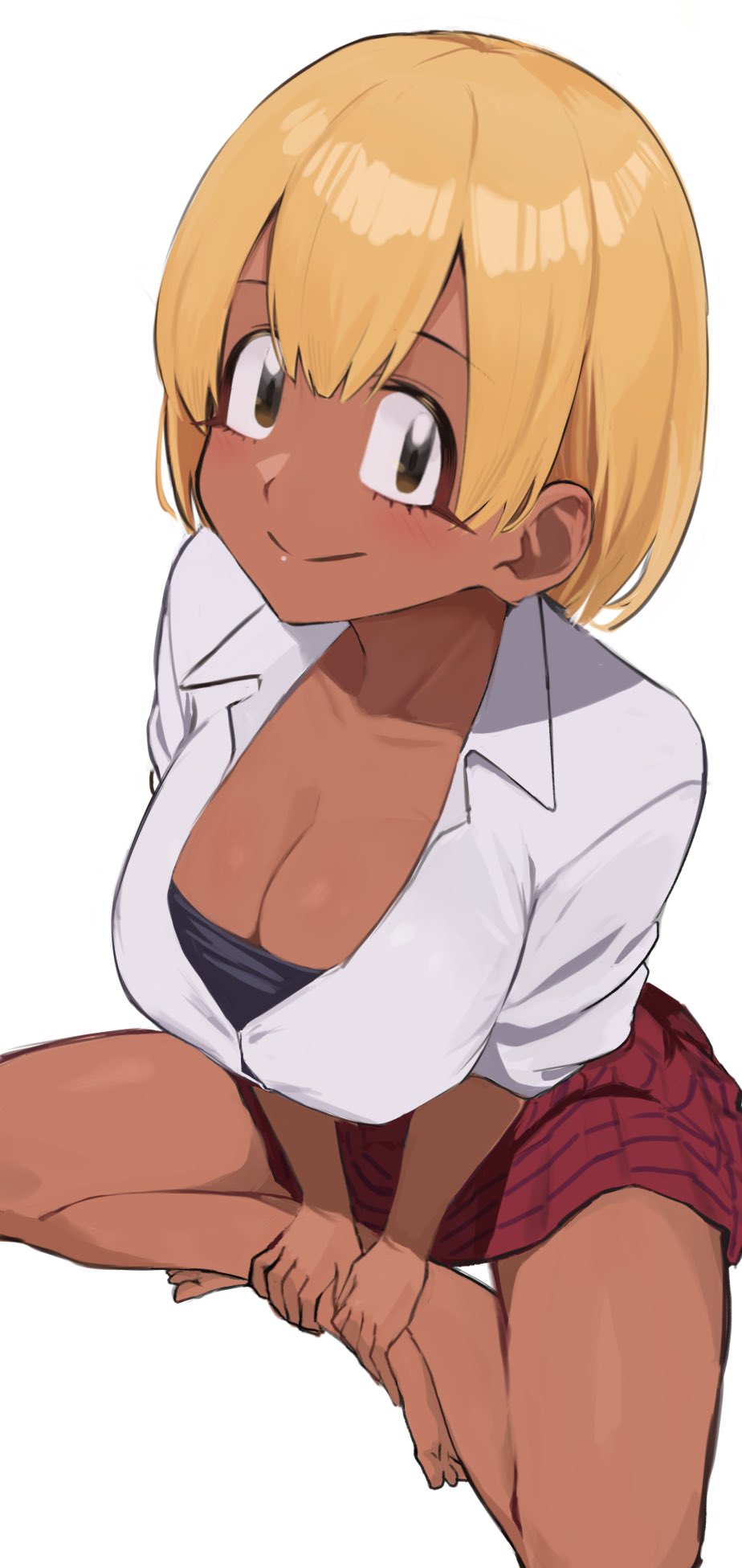 1girl ayatak0517 barefoot black_eyes blonde_hair breasts cleavage closed_mouth collared_shirt commentary_request crossed_legs dark-skinned_female dark_skin highres komi-san_wa_komyushou_desu large_breasts manbagi_rumiko on_ground red_skirt shirt skirt smile solo white_background white_shirt