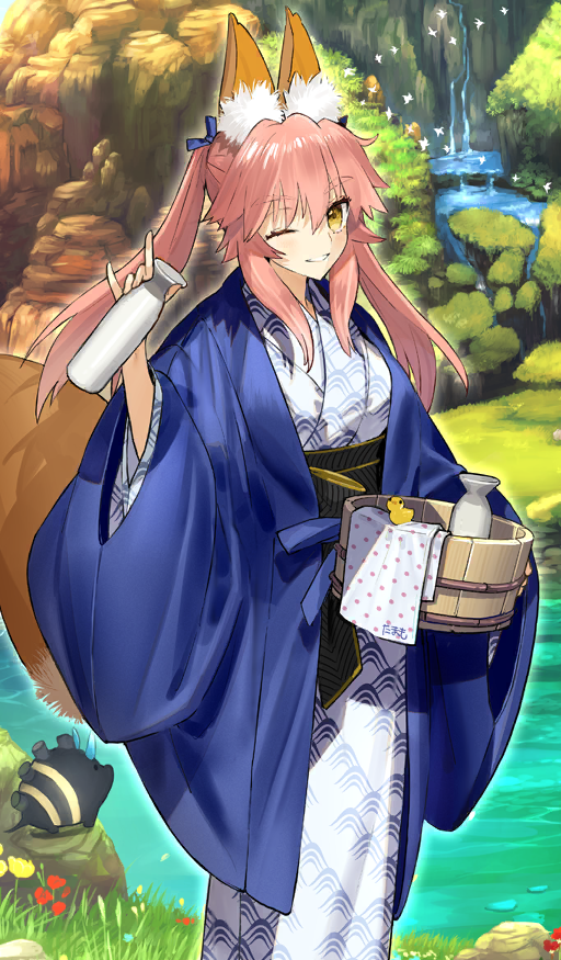 1girl animal_ear_fluff animal_ears bird black_sash blue_bow blue_haori bottle bow breasts bucket commentary day fate/grand_order fate_(series) feet_out_of_frame flower fox_ears fox_girl fox_tail grass gugalanna_(fate) hair_bow haori holding holding_bottle holding_bucket in_bucket in_container japanese_clothes kimono long_hair medium_breasts milk_bottle obi official_art one_eye_closed orange_eyes outdoors parted_lips pink_hair red_flower sash sidelocks smile solo standing sunlight tail tamamo_(fate) tamamo_no_mae_(fate/extra) tamamo_no_mae_(traveling_outfit)_(fate) teeth third-party_source tree twintails wada_arco water waterfall white_kimono wide_sleeves wooden_bucket yellow_flower