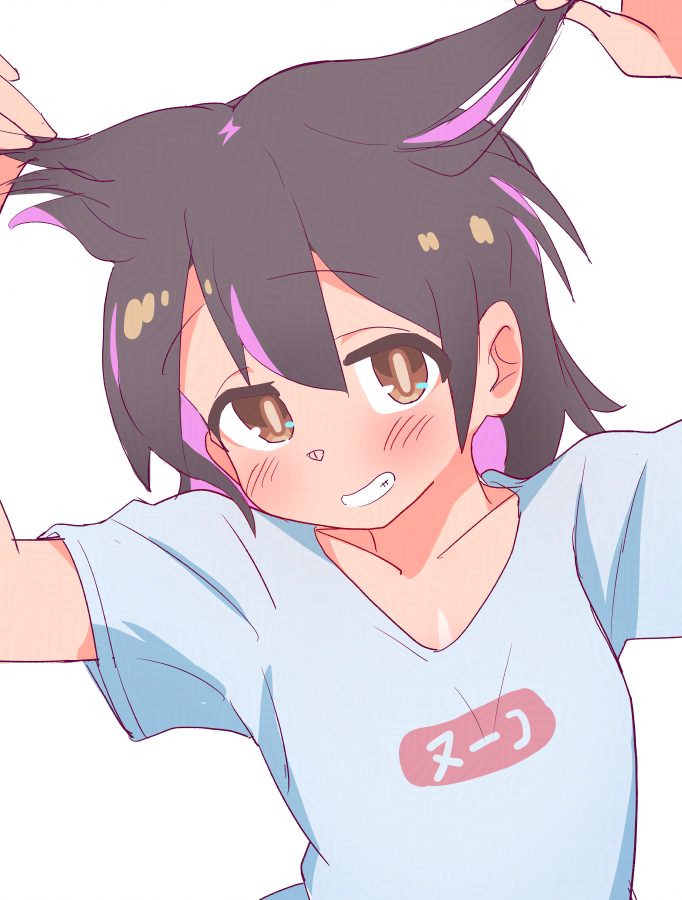 1girl adversarial_noise black_hair blush brown_eyes collarbone commentary cosplay grin hair_between_eyes hair_ears hand_on_own_ear hatafuta looking_at_viewer multicolored_hair onii-chan_wa_oshimai! oyama_mahiro oyama_mahiro_(cosplay) oyama_mihari pulling_own_hair purple_hair shirt simple_background sketch smile solo streaked_hair t-shirt teeth two-tone_hair upper_body white_background white_shirt