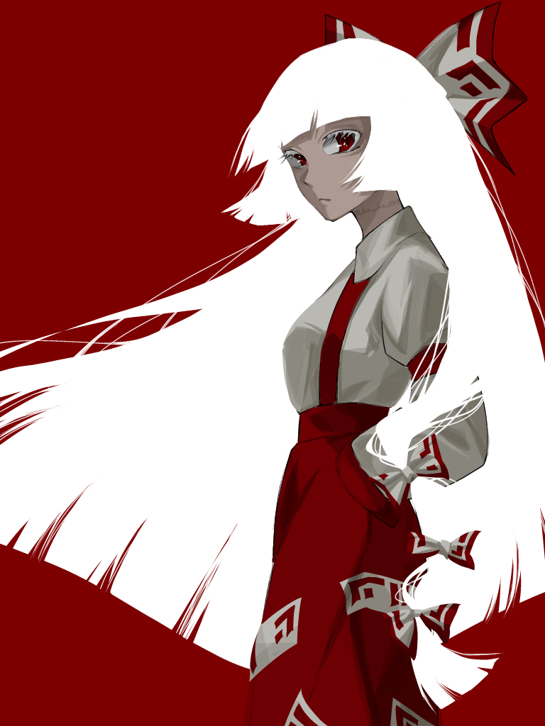 1girl bow collared_shirt color_contrast fujiwara_no_mokou hair_bow hands_in_pockets jun_jun_0319 long_hair long_sleeves looking_to_the_side red_background red_eyes shirt simple_background solo suspenders touhou two-tone_bow very_long_hair white_hair white_shirt