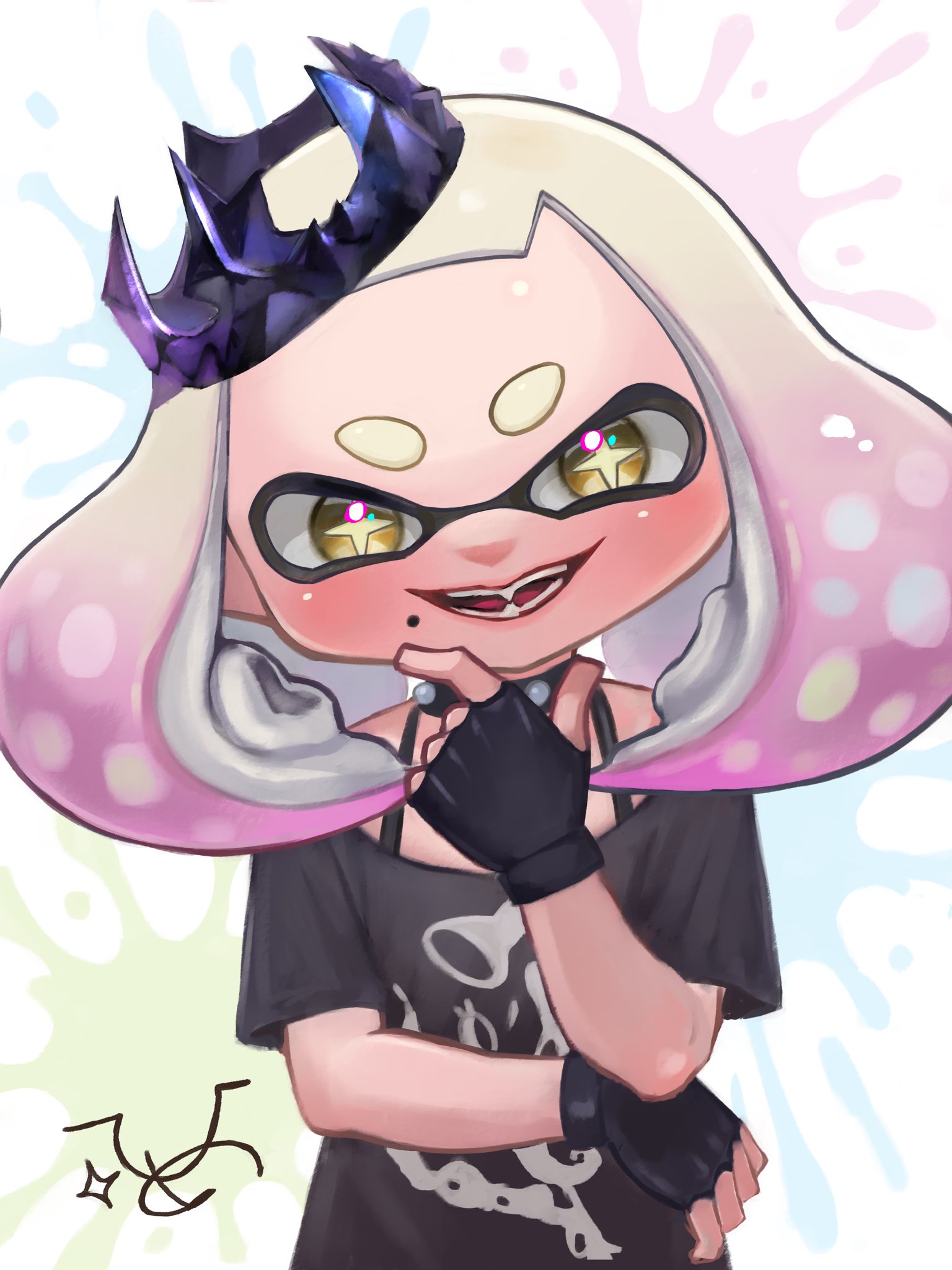 1girl black_gloves black_shirt choker crown fangs fingerless_gloves gloves gradient_hair highres inkling medium_hair mole mole_under_mouth multicolored_hair nintendo oekakirisuke open_mouth oversized_clothes oversized_shirt pearl_(splatoon) pearl_(springfest)_(splatoon) shirt short_bangs short_eyebrows short_sleeves smile solo splatoon_(series) tentacle_hair yellow_eyes