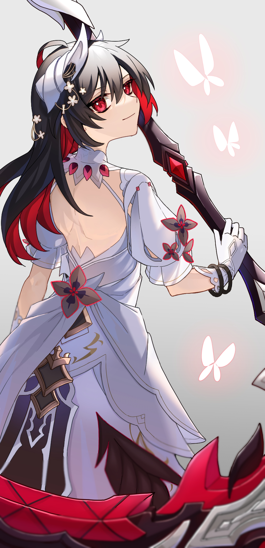 1girl back_cutout backless_dress backless_outfit bare_back black_hair clothing_cutout colored_inner_hair commentary_request cowboy_shot dress gloves grey_background hair_ornament highres holding holding_scythe holding_weapon honkai_(series) honkai_impact_3rd long_hair looking_at_viewer multicolored_hair puffy_short_sleeves puffy_sleeves red_eyes red_hair scythe seele_(alter_ego) seele_vollerei short_sleeves smile solo ufo_(23494318) weapon white_dress white_gloves