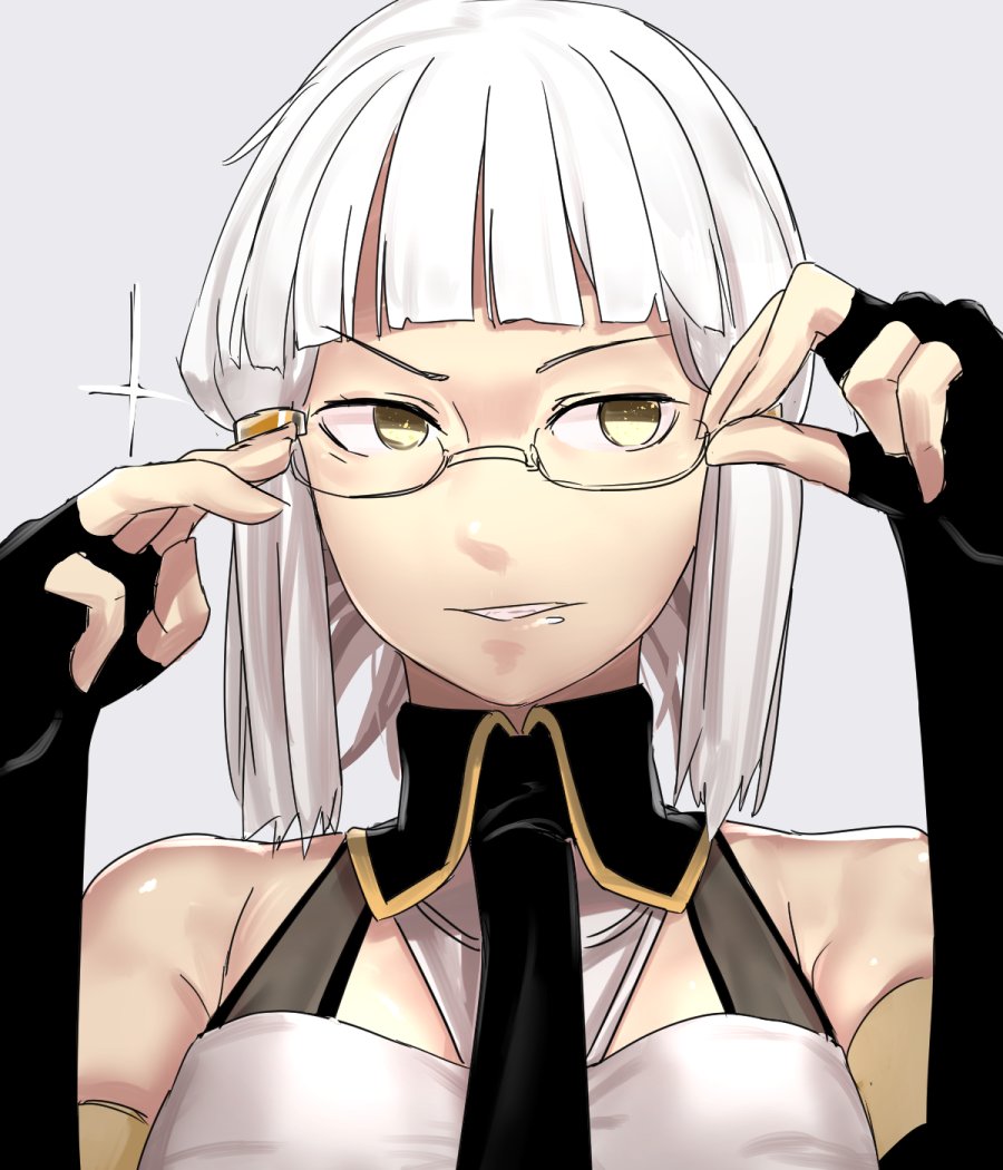 1girl bare_shoulders black_gloves black_necktie bob_cut commentary fate/grand_order fate_(series) fingerless_gloves gloves grey_background grin hands_up i-pan medium_hair necktie penthesilea_(fate) simple_background smile solo symbol-only_commentary upper_body white_hair yellow_eyes
