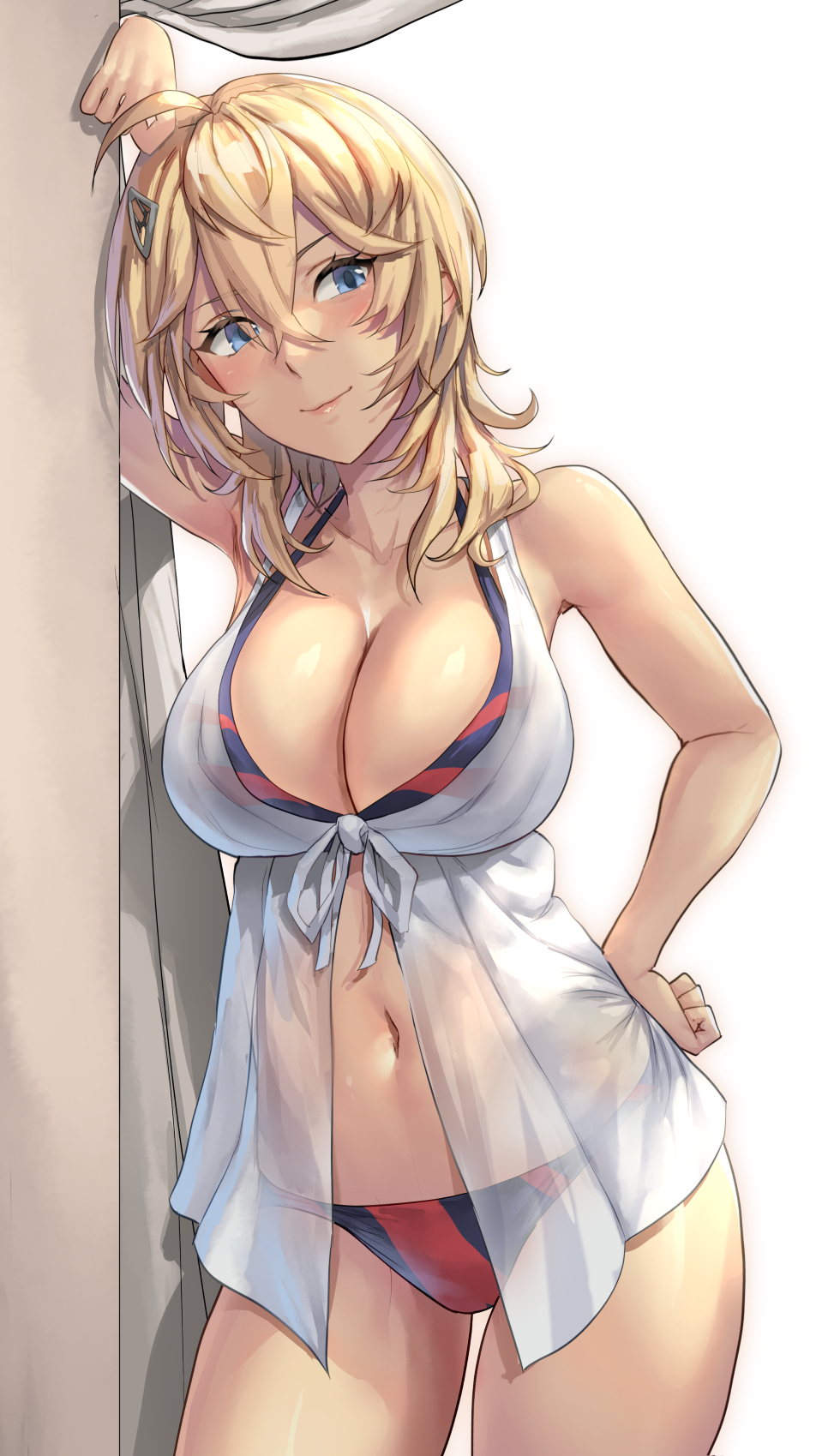 1girl against_wall alternate_costume babydoll bikini bikini_under_clothes blonde_hair blue_eyes breasts cleavage closed_mouth commentary_request crossed_bangs front_slit hair_between_eyes hand_on_own_hip highres kantai_collection kokuzou large_breasts looking_at_viewer medium_hair navel simple_background smile solo swimsuit tuscaloosa_(kancolle) white_babydoll