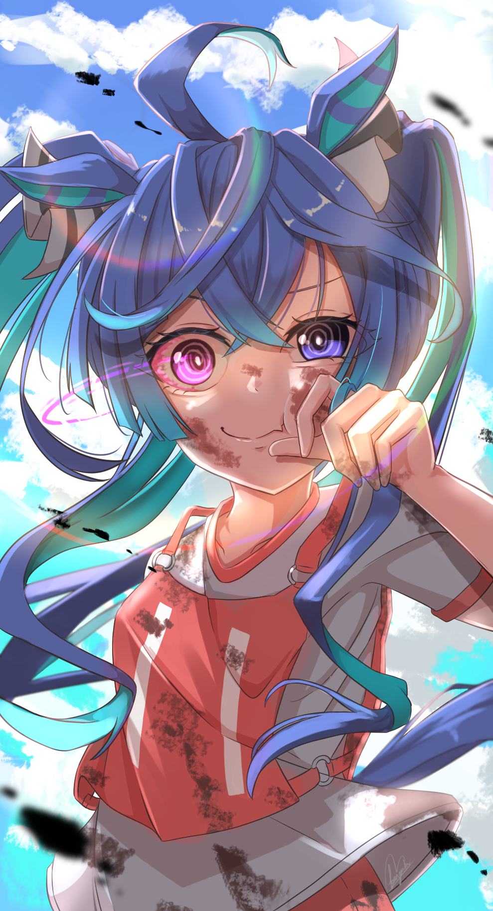 1girl ahoge animal_ears backlighting benjamin_1kt black_ribbon blue_eyes blue_hair blue_sky closed_mouth cloud cloudy_sky commentary day dirty dirty_clothes dirty_face gym_shirt heterochromia highres horse_ears horse_girl lens_flare long_hair looking_at_viewer messy_hair outdoors purple_eyes race_bib ribbon shirt short_sleeves sidelocks sky smile solo standing t-shirt twin_turbo_(umamusume) twintails umamusume white_shirt wind wiping_face