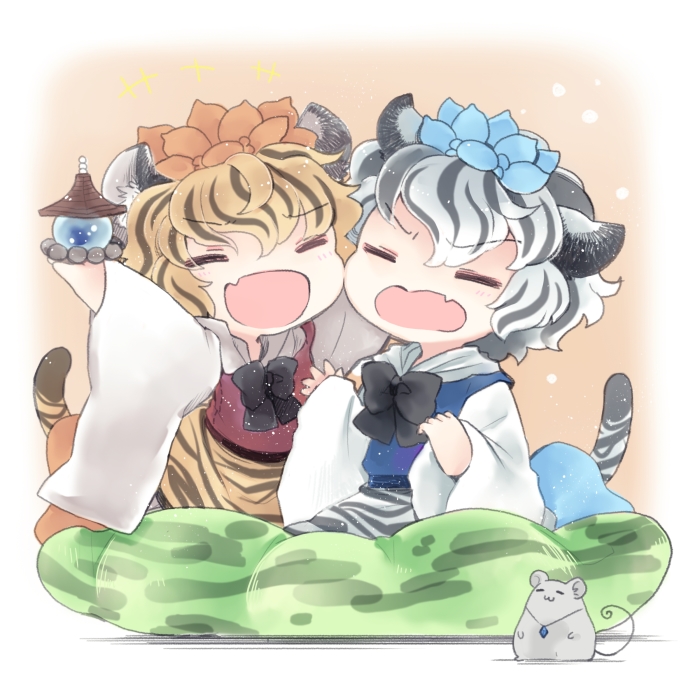 2girls animal_ears animal_print bad_id bad_pixiv_id bishamonten&#039;s_pagoda biyon dual_persona closed_eyes hair_ornament jewelry multicolored_hair multiple_girls nazrin nazrin_(mouse) open_mouth pendant short_hair sketch tail tiger_ears tiger_print tiger_tail toramaru_shou touhou two-tone_hair