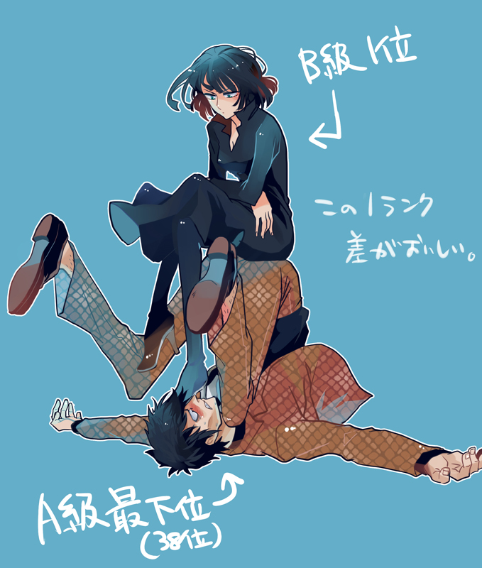 1boy 1girl bad_id bad_pixiv_id black_dress blue_eyes blush dress fubuki_(one-punch_man) human_furniture long_hair matatabi_nia one-punch_man shoes short_hair sitting sitting_on_person snake_(one-punch_man) translated