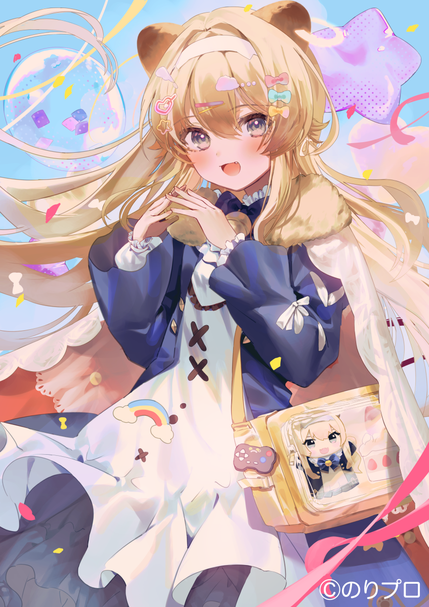 1girl animal_ears bag blonde_hair blue_bow blush bow character_print commentary_request copyright_notice fang hair_bow hair_ornament hairclip highres kanda_done long_hair looking_at_viewer noripro open_mouth own_hands_together pink_bow rainbow_print regrush_lionheart shoulder_bag solo star_(symbol) star_hair_ornament virtual_youtuber yellow_bow