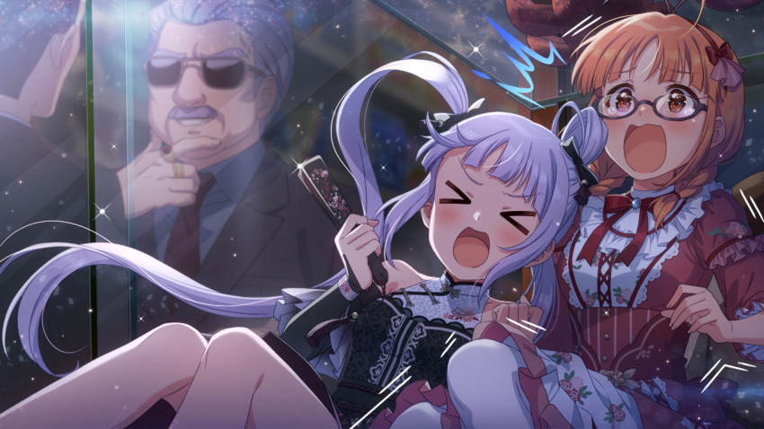 &gt;_&lt; 2girls akizuki_ritsuko alternate_hair_color bow bowtie buttons dress game_cg glasses grey_hair hairband holding idolmaster idolmaster_million_live! idolmaster_million_live!_theater_days jewelry matsuda_arisa multiple_girls necktie official_art old old_man open_mouth orange_eyes orange_hair ring sunglasses tears twintails white_hair