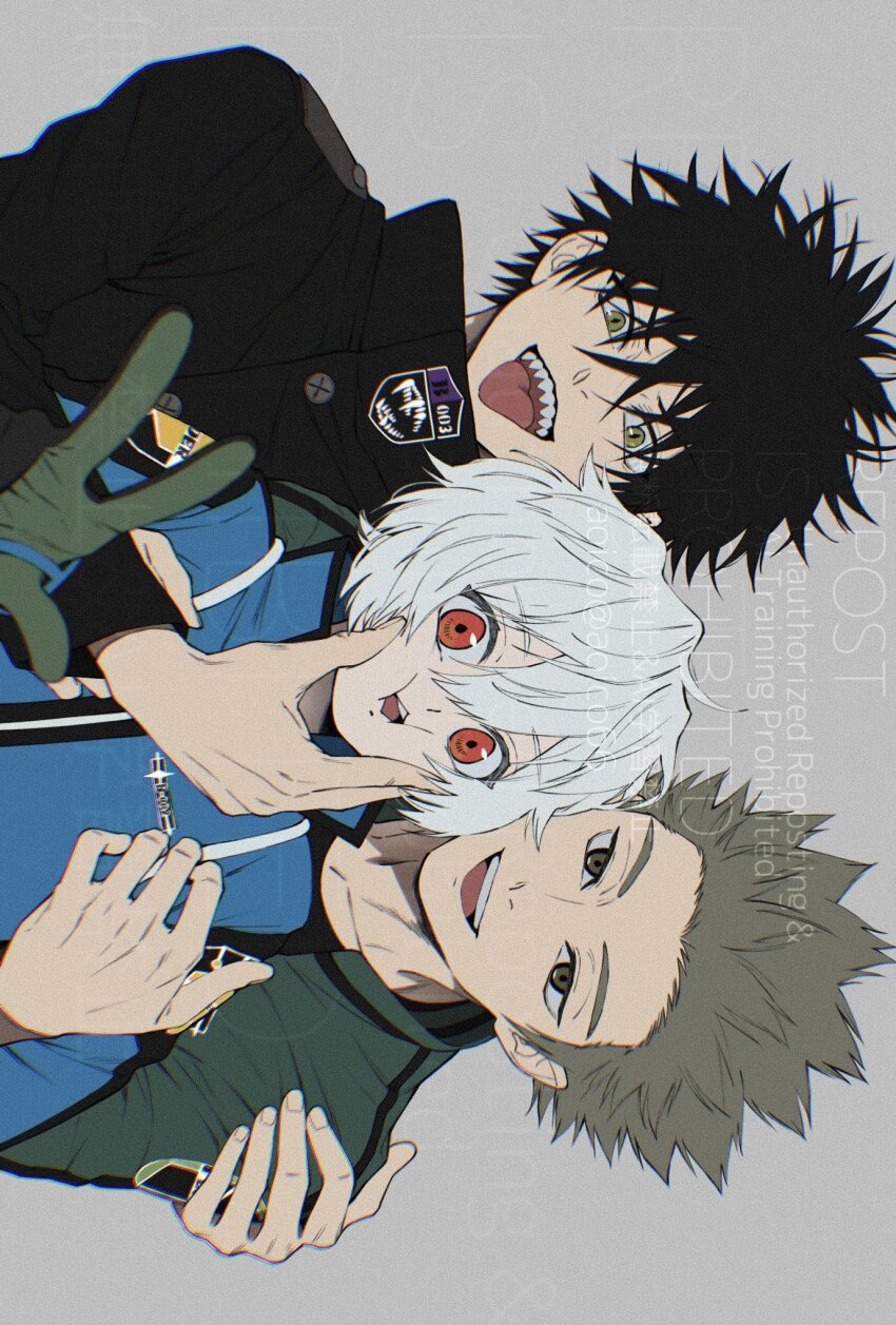 3boys aoico66 arm_around_shoulder black_eyes black_hair black_jacket blue_jacket brown_hair gloves green_jacket grey_background hand_on_another&#039;s_face highres jacket kageura_masato kuga_yuuma looking_at_viewer male_focus multiple_boys murakami_kou open_mouth red_eyes sharp_teeth short_hair smile teeth white_hair world_trigger yellow_eyes