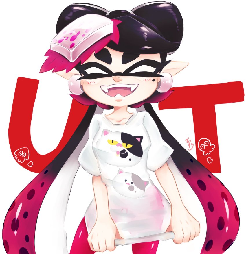1girl artist_name black_hair callie_(splatoon) character_print commentary cowboy_shot earrings emblem facing_viewer fangs female_focus food food_on_head highres inkling jewelry judd_(splatoon) li&#039;l_judd_(splatoon) long_hair mask mole mole_under_eye nintendo object_on_head octopus okome_2g2g open_mouth pantyhose pointy_ears purple_hair purple_pantyhose shirt shirt_tug short_sleeves signature simple_background smile solo squid standing swept_bangs t-shirt tentacle_hair text_background very_long_hair white_background white_shirt
