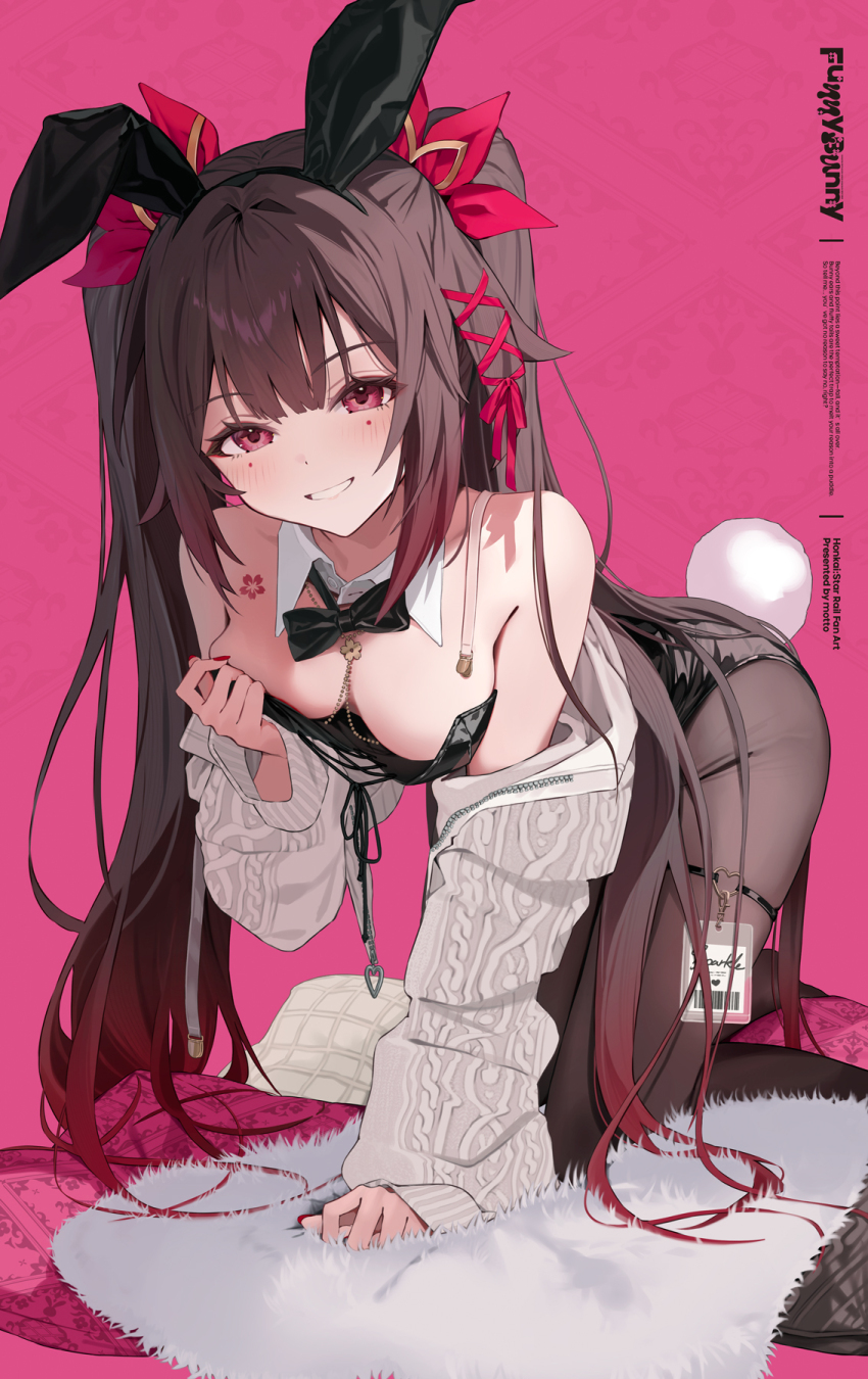1girl alternate_costume bare_shoulders black_bow black_bowtie black_leotard black_pantyhose bow bowtie detached_collar highres honkai:_star_rail honkai_(series) leotard long_hair long_sleeves looking_at_viewer loose_bowtie mark_under_both_eyes motto_(night_wear) pantyhose parted_lips pink_background playboy_bunny simple_background smile sparkle_(honkai:_star_rail) twintails very_long_hair