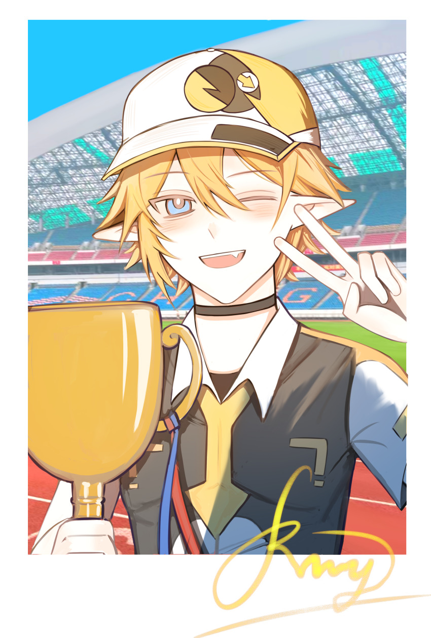1boy ;d absurdres alternate_costume aotu_world baseball_cap bishounen black_choker black_shirt black_vest blonde_hair blue_eyes blush character_name choker collared_shirt day fang hair_between_eyes hat highres holding holding_trophy king_(aotu_world) looking_at_viewer male_focus necktie one_eye_closed open_mouth outdoors plutoray pointy_ears shirt short_hair signature sky smile solo trophy upper_body v vest white_shirt yellow_necktie