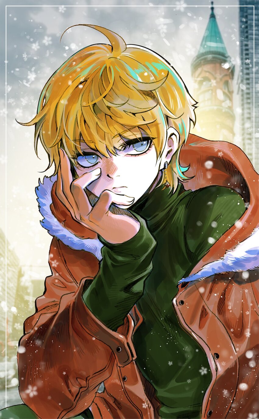 1boy androgynous bae_(baebae) blonde_hair blue_tabard chain closed_mouth crystal_earrings earrings fur-trimmed_jacket fur_trim hand_on_own_face highres hunter_x_hunter jacket jewelry kurapika looking_to_the_side male_focus multiple_rings outdoors ring short_hair single_off_shoulder snow snowing solo sweater tabard turtleneck turtleneck_sweater upper_body winter winter_clothes