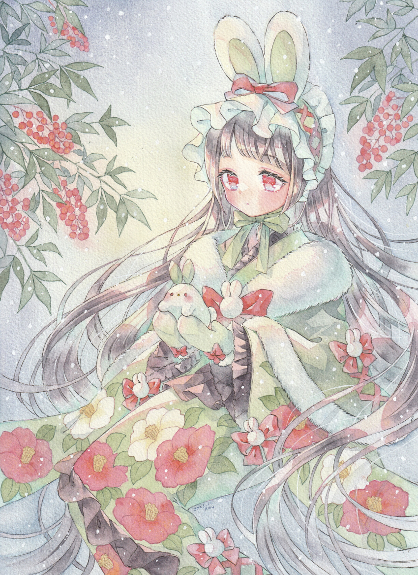 1girl absurdres amu_(m_aa) animal_ears black_hair bow capelet closed_mouth commentary cross-laced_hairband dated diagonal_bangs expressionless floral_print fur-trimmed_capelet fur-trimmed_mittens fur_trim furisode green_capelet green_kimono green_mittens green_ribbon hairband highres holly japanese_clothes kimono lolita_hairband long_hair mittens original outdoors painting_(medium) print_kimono rabbit_ears red_bow red_eyes ribbon ribbon-trimmed_kimono ribbon-trimmed_sleeves ribbon_trim signature sitting snow_rabbit snowing solo traditional_media very_long_hair watercolor_(medium) wide_sleeves