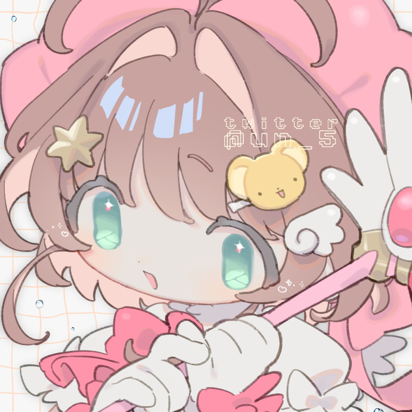 1girl animal_hair_ornament antenna_hair blush bow bowtie brown_hair cardcaptor_sakura dot_nose fuuin_no_tsue gloves green_eyes grid_background hair_ornament hat hat_bow heart highres holding holding_wand kero_(cardcaptor_sakura) kinomoto_sakura kinomoto_sakura_(magician) looking_at_viewer open_mouth pink_bow pink_bowtie pink_hat portrait puffy_short_sleeves puffy_sleeves short_hair short_sleeves smile solo sparkling_eyes star_(symbol) tendoshi twitter_username wand white_gloves wing_hair_ornament wings