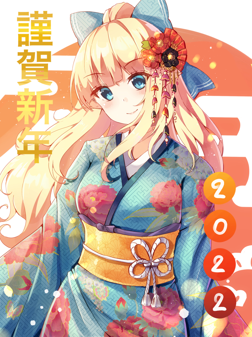 1girl 2022 absurdres blonde_hair blue_bow blue_eyes blue_kimono bow breasts closed_mouth commentary_request egasumi floral_print flower hair_bow hair_bun hair_flower hair_ornament head_tilt highres holmemee japanese_clothes kimono long_hair long_sleeves looking_at_viewer medium_breasts obi princess_connect! print_kimono red_flower saren_(princess_connect!) sash single_hair_bun smile solo translation_request very_long_hair