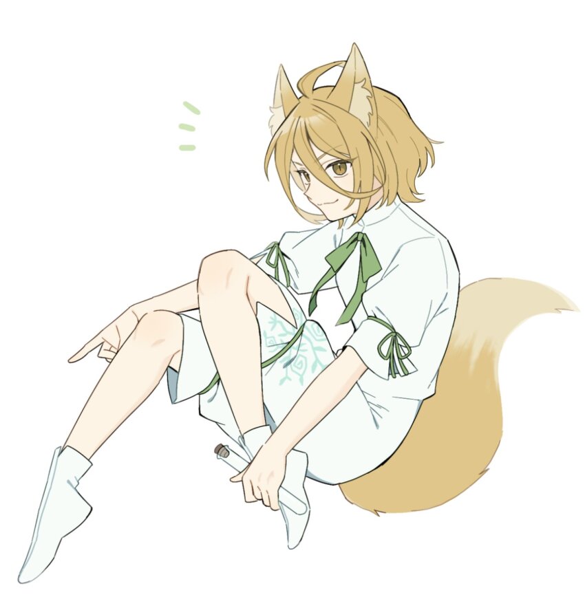 1girl animal_ear_fluff animal_ears blonde_hair bow bowtie closed_mouth commentary fox_ears fox_girl fox_tail green_bow green_bowtie green_ribbon hair_between_eyes highres holding holding_test_tube kudamaki_tsukasa ribbon romper sakic43899 short_sleeves simple_background sleeve_ribbon smile solo tail test_tube touhou white_background white_romper yellow_eyes