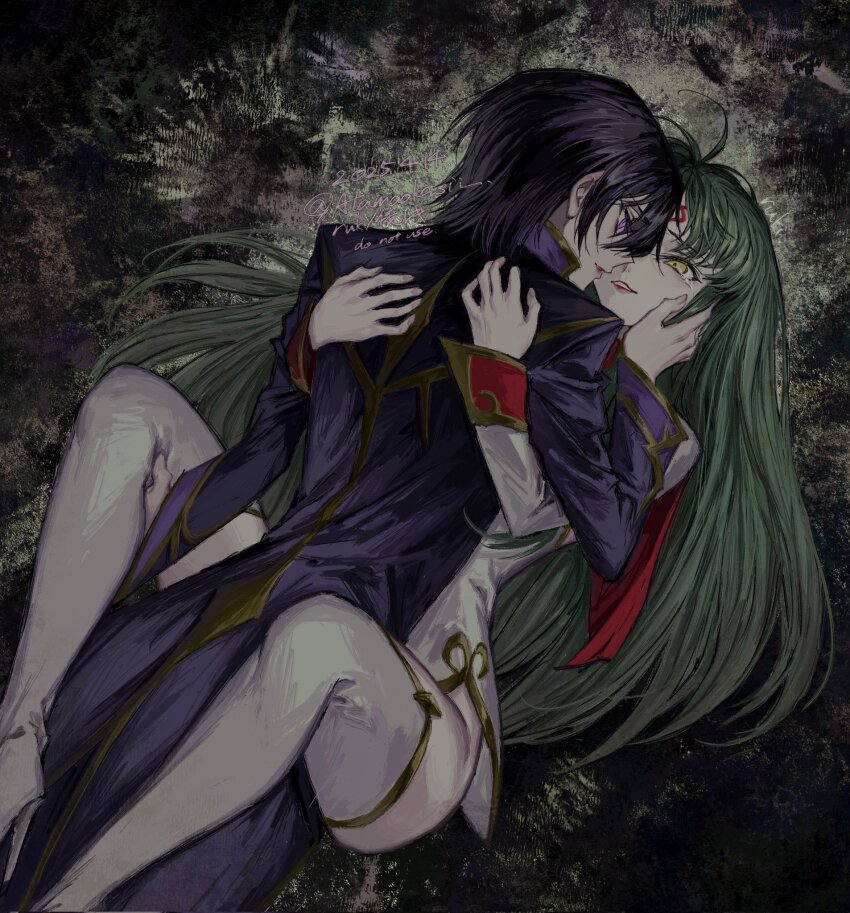 1boy 1girl black_hair c.c. code_geass green_hair hand_on_another&#039;s_face highres hug lelouch_vi_britannia long_hair long_sleeves lying on_back purple_eyes ruki_atamaokasii short_hair smile thighhighs very_long_hair yellow_eyes zero_(code_geass)
