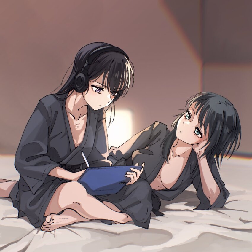 2girls bang_dream! bang_dream!_it&#039;s_mygo!!!!! barefoot bathrobe black_hair blue_eyes breasts cleavage closed_mouth doki_(oox3o) headphones highres holding holding_tablet_pc large_breasts long_hair multiple_girls on_bed open_clothes open_robe parted_lips purple_eyes robe shiina_taki tablet_pc yahata_umiri yuri