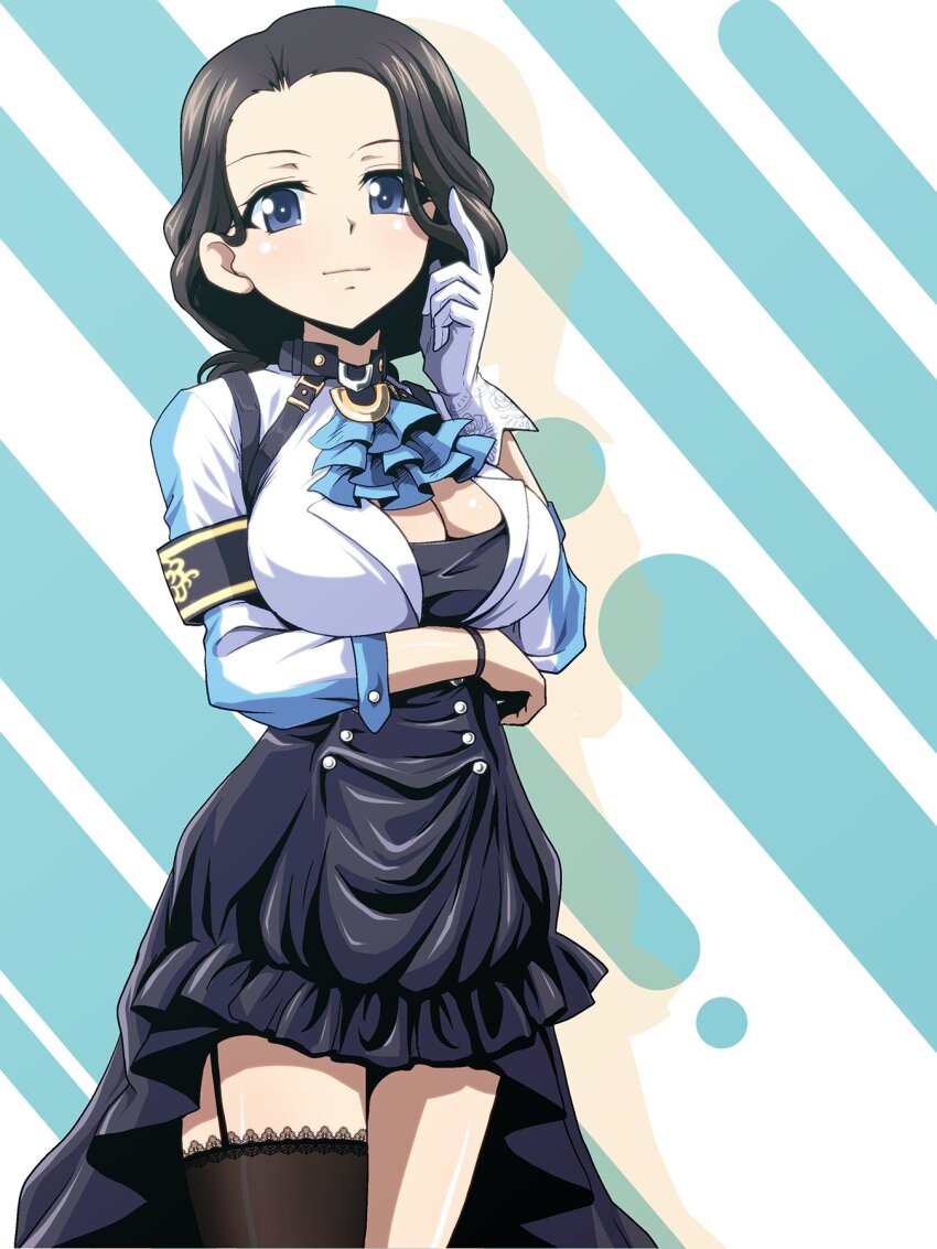 1girl ascot black_hair blue_ascot breasts cleavage commentary_request commission cosplay cowboy_shot girls_und_panzer gloves grey_eyes hamada_kiyo highres kamishima_kanon large_breasts blue_background looking_at_viewer medium_hair mejiro_ramonu_(umamusume) mejiro_ramonu_(umamusume)_(cosplay) partial_commentary simple_background single_glove single_thighhigh skeb_commission smile solo standing thighhighs two-tone_background umamusume white_background white_gloves