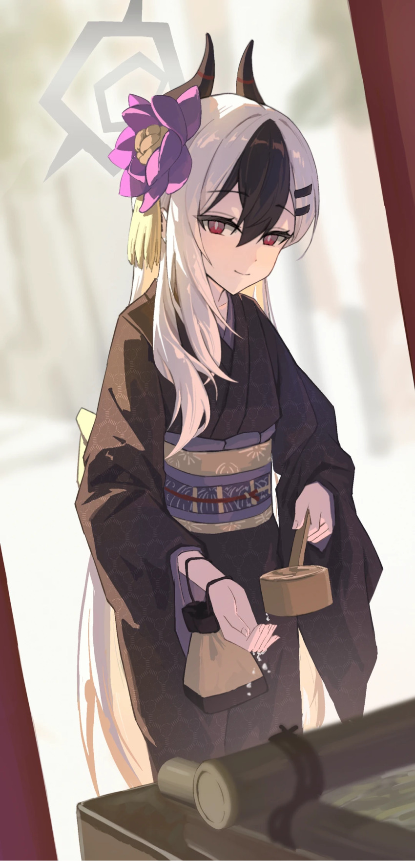 1girl bag black_kimono blue_archive demon_girl demon_horns drift_liulenghanle flower hair_flower hair_ornament hair_over_shoulder hairclip highres holding holding_bag holding_ladle horns japanese_clothes kayoko_(blue_archive) kayoko_(new_year)_(blue_archive) kimono ladle looking_at_viewer multicolored_hair obi official_alternate_costume official_alternate_hairstyle purple_flower purple_sash red_eyes sash yellow_bag