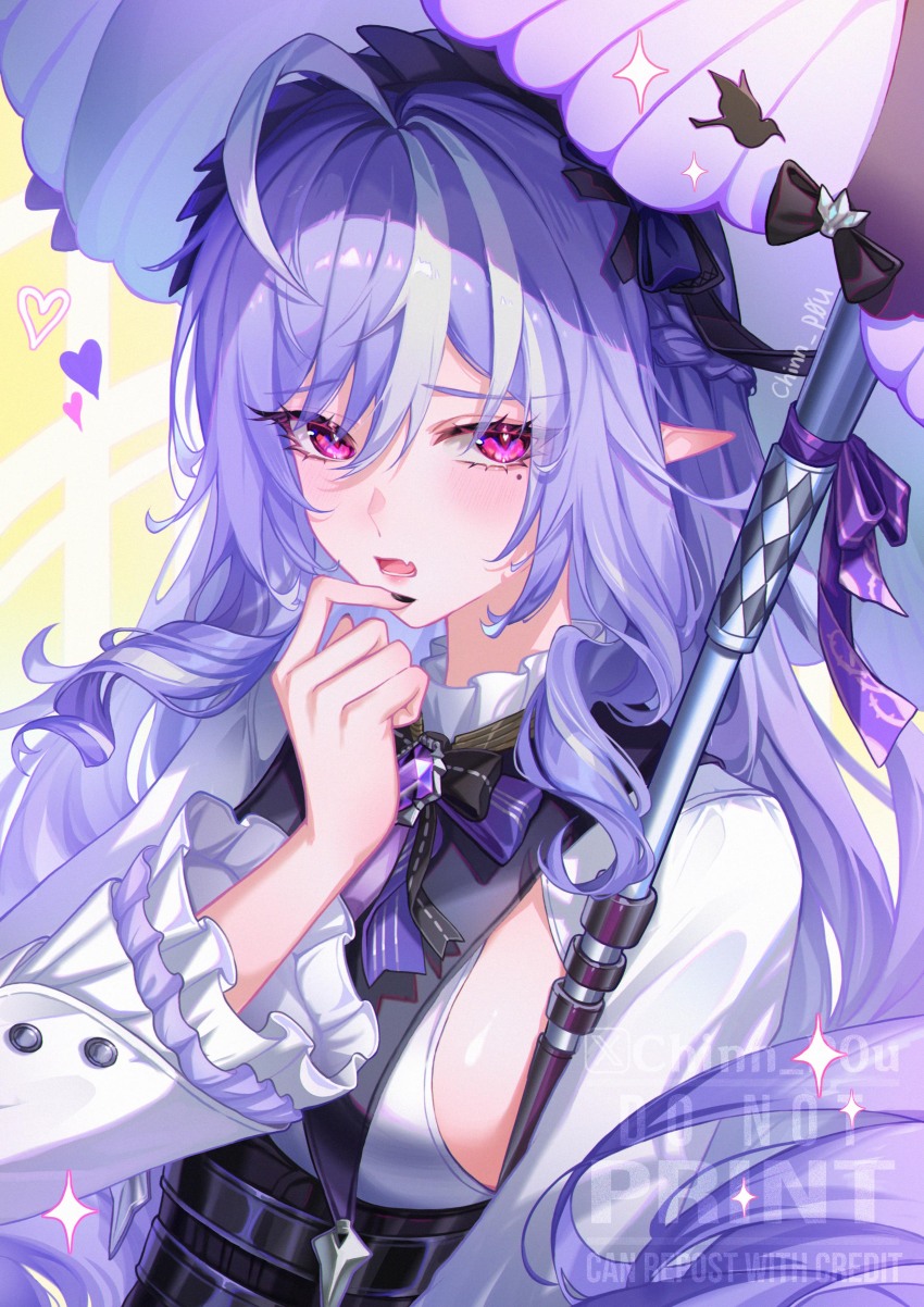 1girl absurdres ahoge black_bow black_bowtie black_nails blush bow bowtie breasts chinnpou commentary fingernails gem hair_bow hand_up heart heart_in_eye highres holding holding_umbrella large_breasts long_hair looking_at_viewer mole mole_under_eye multicolored_hair nail_polish open_mouth parasol pink_eyes pointy_ears purple_bow purple_bowtie purple_gemstone purple_hair purple_umbrella sidelocks solo streaked_hair symbol_in_eye umbrella upper_body vivian_(zenless_zone_zero) zenless_zone_zero