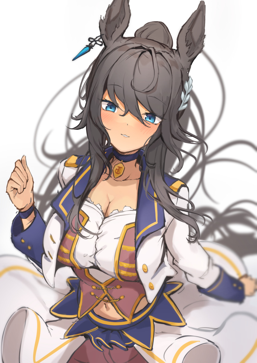1girl absurdres animal_ears black_hair blue_eyes blush breasts choker cleavage collarbone commentary cropped_jacket dark-skinned_female dark_skin earrings gradient_background hand_up highres horse_ears jacket jewelry large_breasts long_hair long_sleeves looking_at_viewer navel parted_lips ponytail red_shorts red_vest shirt shorts single_earring skirt smile solo starting_future_(umamusume) symboli_kris_s_(umamusume) tsujiya_okuyasu umamusume upper_body vest white_jacket white_shirt wristband