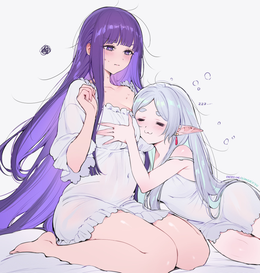 2girls :3 =_= absurdres blush breasts bright_pupils closed_mouth covered_navel dress fern_(sousou_no_frieren) frieren highres large_breasts long_sleeves looking_at_another multiple_girls paid_reward_available patreon_username pointy_ears purple_eyes purple_hair qiandaiyiyu simple_background smile sousou_no_frieren thick_eyebrows thighs white_background white_dress white_hair white_pupils