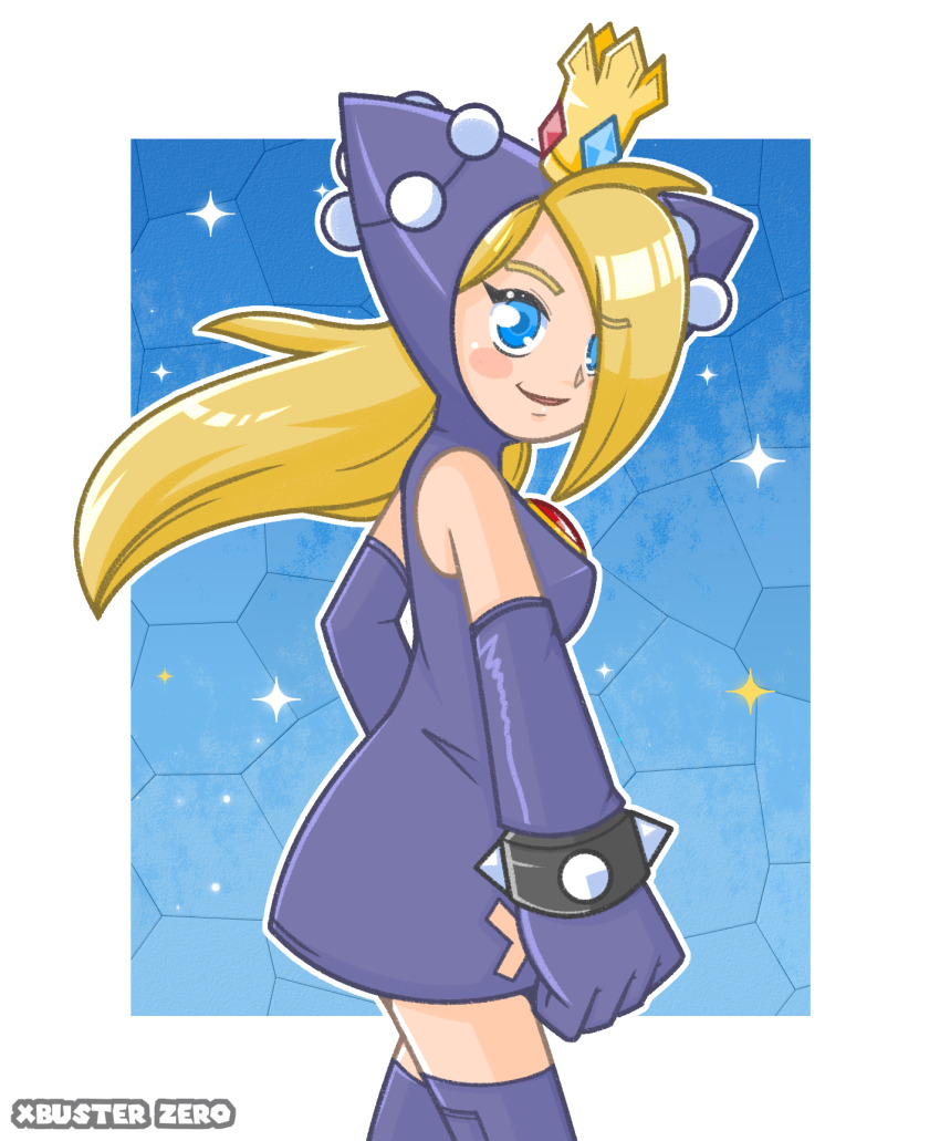 1girl artist_name blonde_hair blue_background blue_dress blue_eyes blue_gemstone blush_stickers border bracelet breasts commentary crown dress english_commentary gem gloves hair_over_one_eye highres hood hood_up hooded_dress jewelry long_hair mario_(series) mario_power_tennis mario_tennis nintendo outside_border parted_lips red_gemstone simple_background smile solo sparkle spiked_bracelet spikes warupeach white_border xbuster