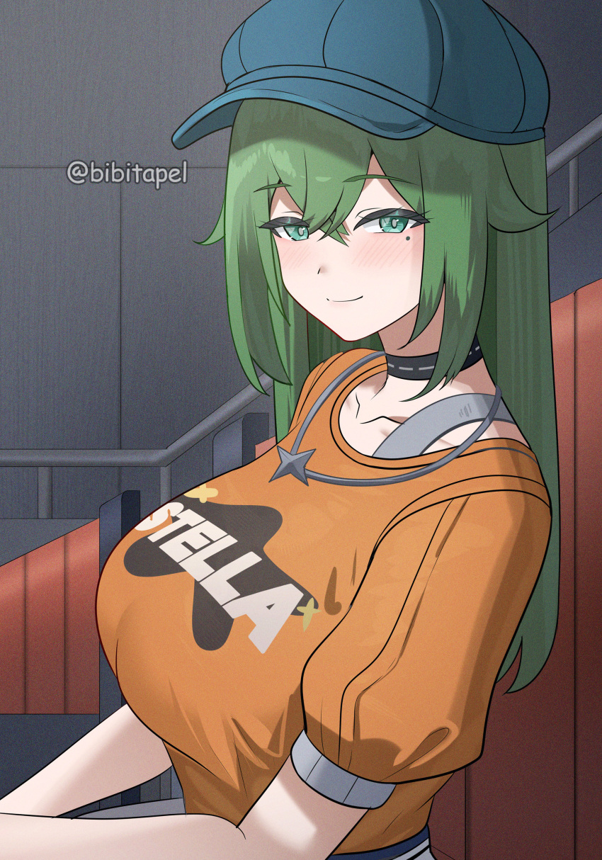 1girl absurdres bibitapel black_choker blue_hat blush breasts choker commentary green_eyes green_hair hair_between_eyes hat highres jewelry large_breasts long_hair looking_at_viewer mole mole_under_eye necklace official_alternate_costume orange_shirt shirt smile star_(symbol) star_necklace upper_body venus_(zenless_zone_zero) zenless_zone_zero