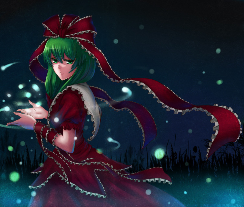 1girl bow dress female_focus frills front_ponytail green_eyes green_hair hair_bow hair_ribbon kagiyama_hina long_hair matching_hair/eyes ribbon solo touhou windtalker