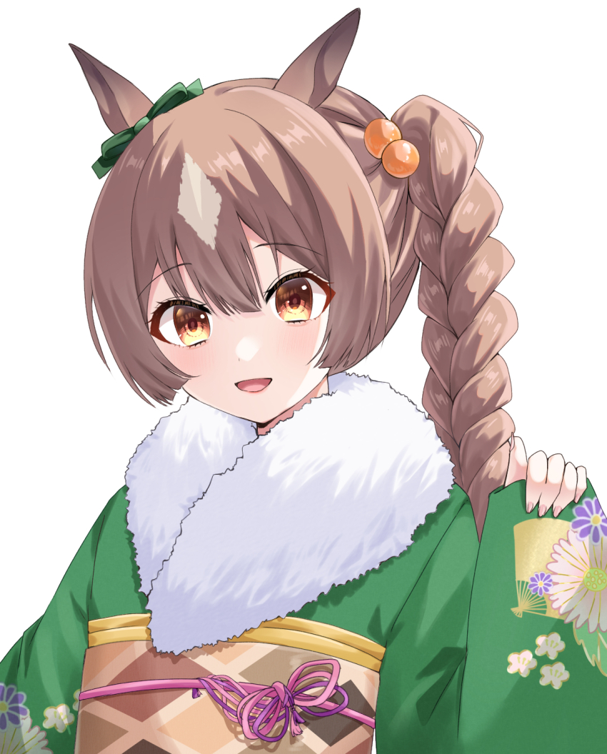 1girl alternate_costume animal_ears bow braid brown_eyes brown_hair ear_bow floral_print floral_print_kimono fur_scarf green_bow green_kimono hair_between_eyes hair_bobbles hair_ornament highres horse_ears horse_girl japanese_clothes kimono long_hair looking_at_viewer multicolored_hair obi obiage obijime open_mouth print_kimono ruru_(pixiv76595197) sash satono_diamond_(umamusume) simple_background single_braid sleeves_past_wrists smile solo streaked_hair umamusume upper_body white_background white_hair