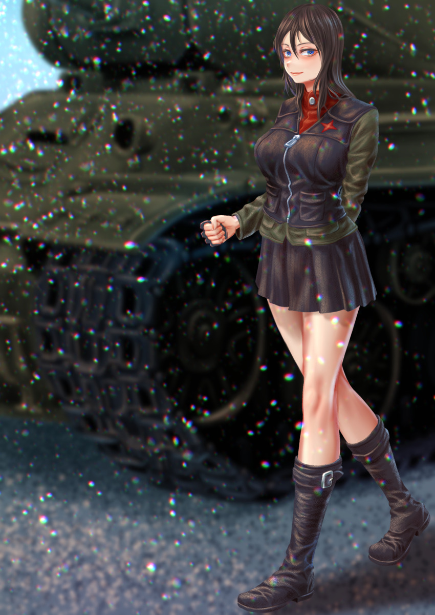 1girl arm_behind_back black_boots black_hair black_skirt black_vest blue_eyes blurry blurry_background boots brass_knuckles closed_mouth girls_und_panzer green_jacket highres jacket long_hair long_sleeves looking_at_viewer military military_uniform military_vehicle miniskirt motor_vehicle nonna_(girls_und_panzer) outdoors pleated_skirt pravda_military_uniform red_shirt shirt skirt smile snowing solo standing t-34 tank tigern_(tigern28502735) turtleneck vest walking weapon