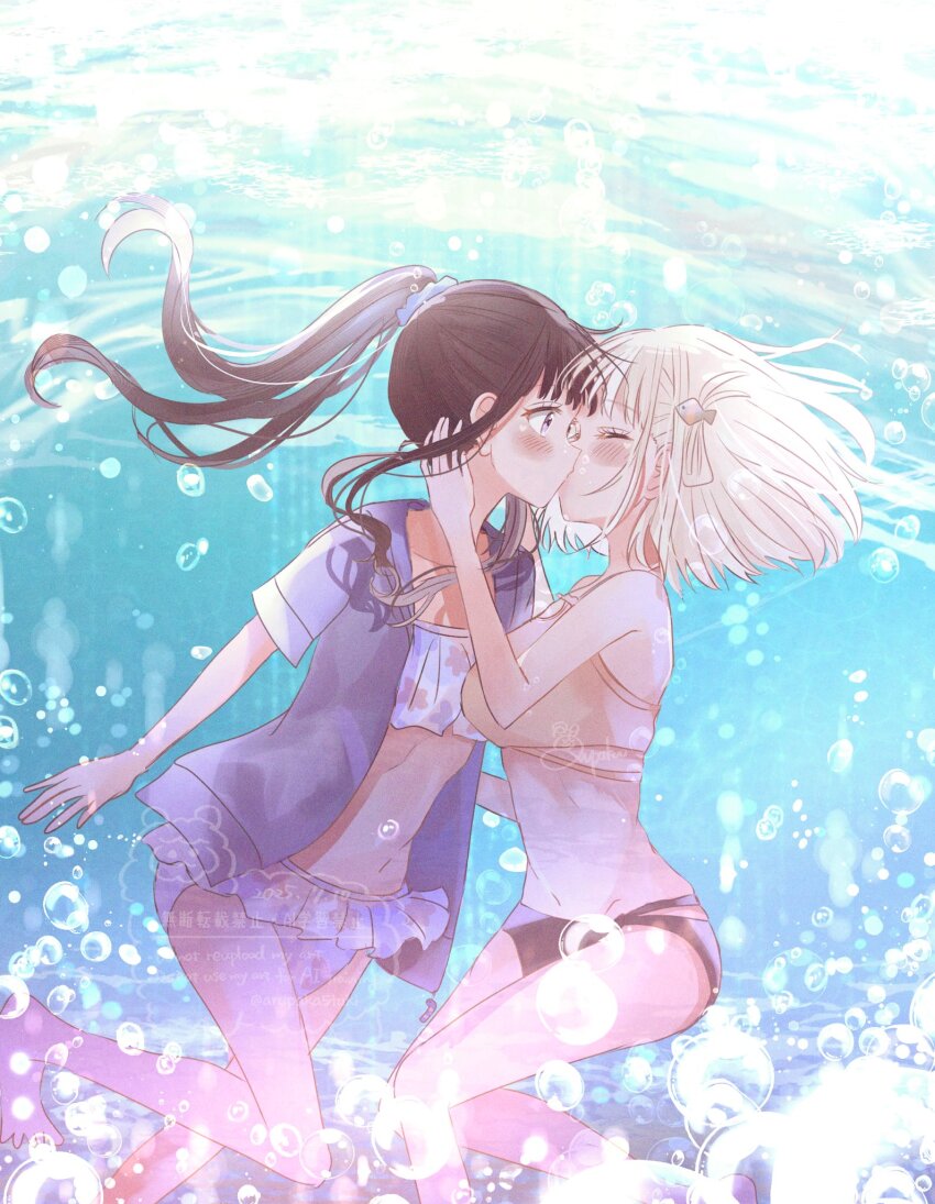 2girls air_bubble arupaka5tuki bikini black_bikini black_hair blonde_hair blush bubble closed_eyes commentary highres inoue_takina long_hair lycoris_recoil multicolored_bikini multiple_girls nishikigi_chisato pink_bikini ponytail purple_bikini purple_eyes short_hair short_sleeves swimsuit two-tone_bikini underwater watermark yuri