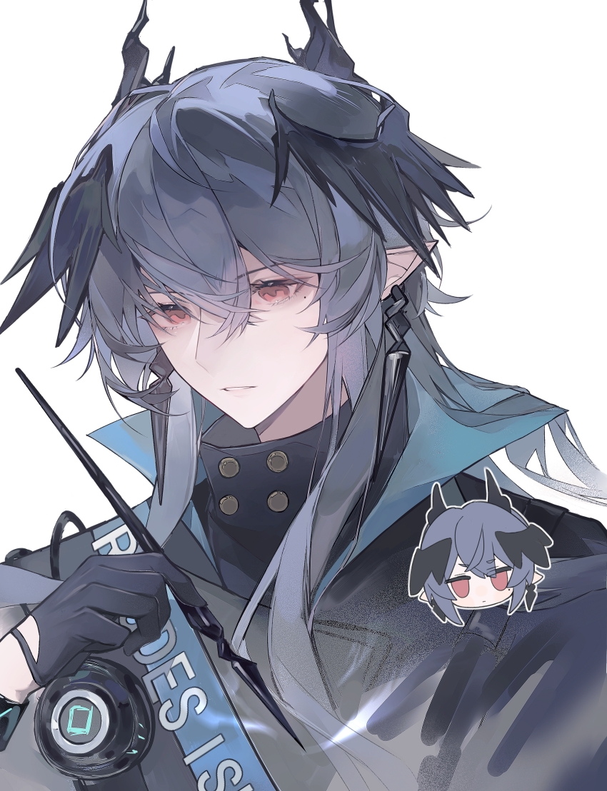 1boy 4965681105 absurdres arknights black_gloves black_jacket black_undershirt crossed_bangs device earrings expressionless gloves grey_hair hair_between_eyes half_gloves head_wings high_collar highres holding holding_pen horns jacket jewelry logos_(arknights) long_hair male_focus mole mole_under_eye parted_lips pen pointy_ears red_eyes simple_background solo turtleneck upper_body white_background wings